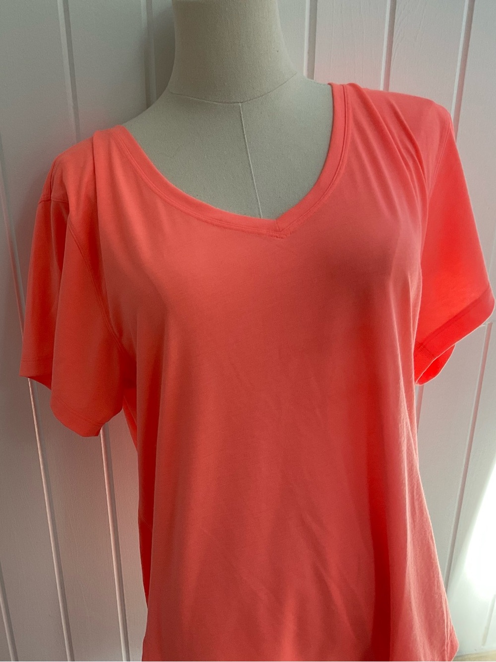 Lululemon Women’s V-Neck Short Sleeve Top - Coral